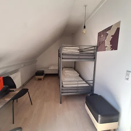 Princessen Pa Aerten *