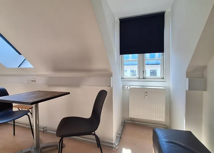 Princessen Pa Aerten Albergue Odense